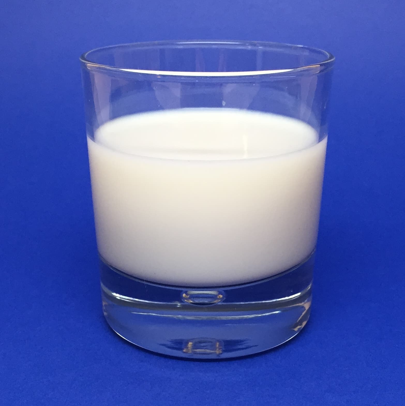 High resolution image of Milk - historical ingredient
