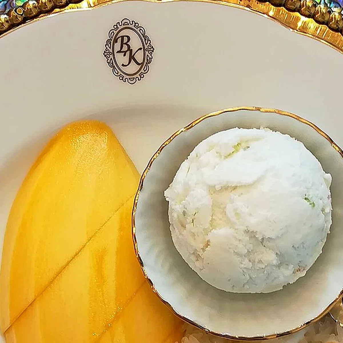Step 4 for Mango Sticky Rice, showing the ingredients and preparation at this stage