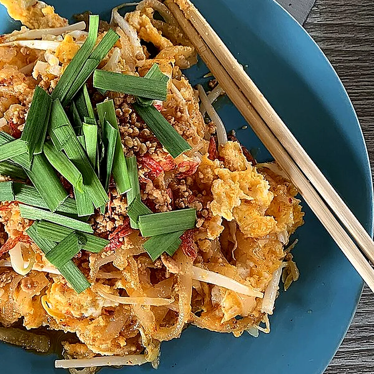 Step 3 for Pad Thai, showing the ingredients and preparation at this stage