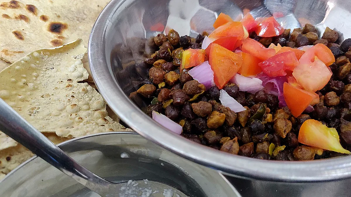 Chana Masala as served, showing the finished dish